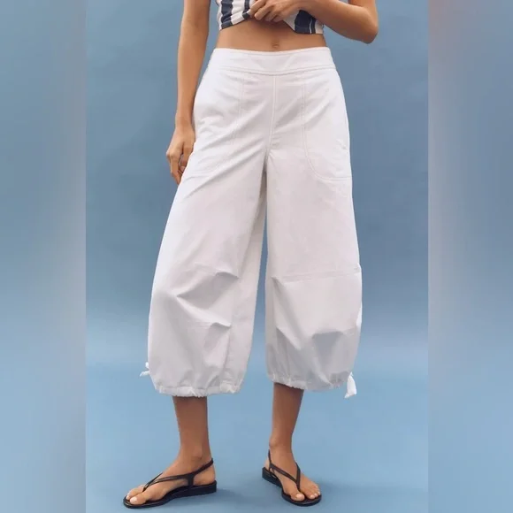 NWT! Anthropologie Pilcro Chalk White Crop Drawstring Cotton Pants - Medium 🎡 - Picture 2 of 5